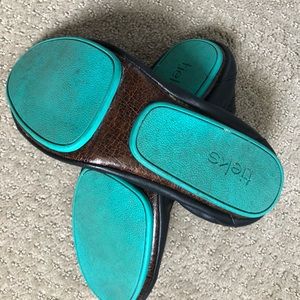 Tieks Shoes - Black Tieks Size 9 Tieks Shoes - Black Tieks Size 9